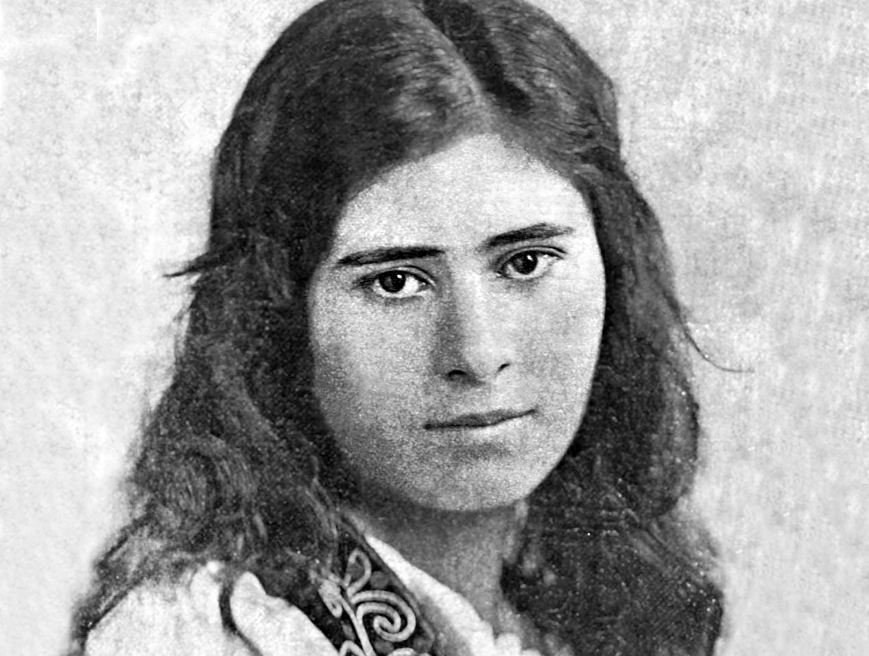 Aurora Mardiganian Aurora Mardiganian